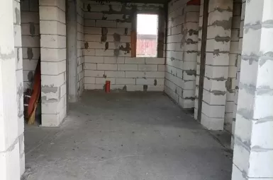 803437621