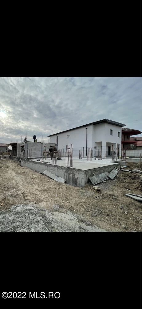 927931038