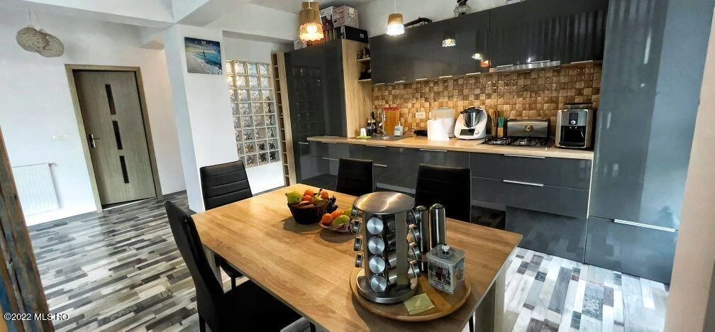 Strada HANULUI, Navodari, Constanta, 0000, 1 Dormitor Dormitoare, 1 BaieBăi,Apartament,Anunturi Verificate,HANULUI,0,F5-41205