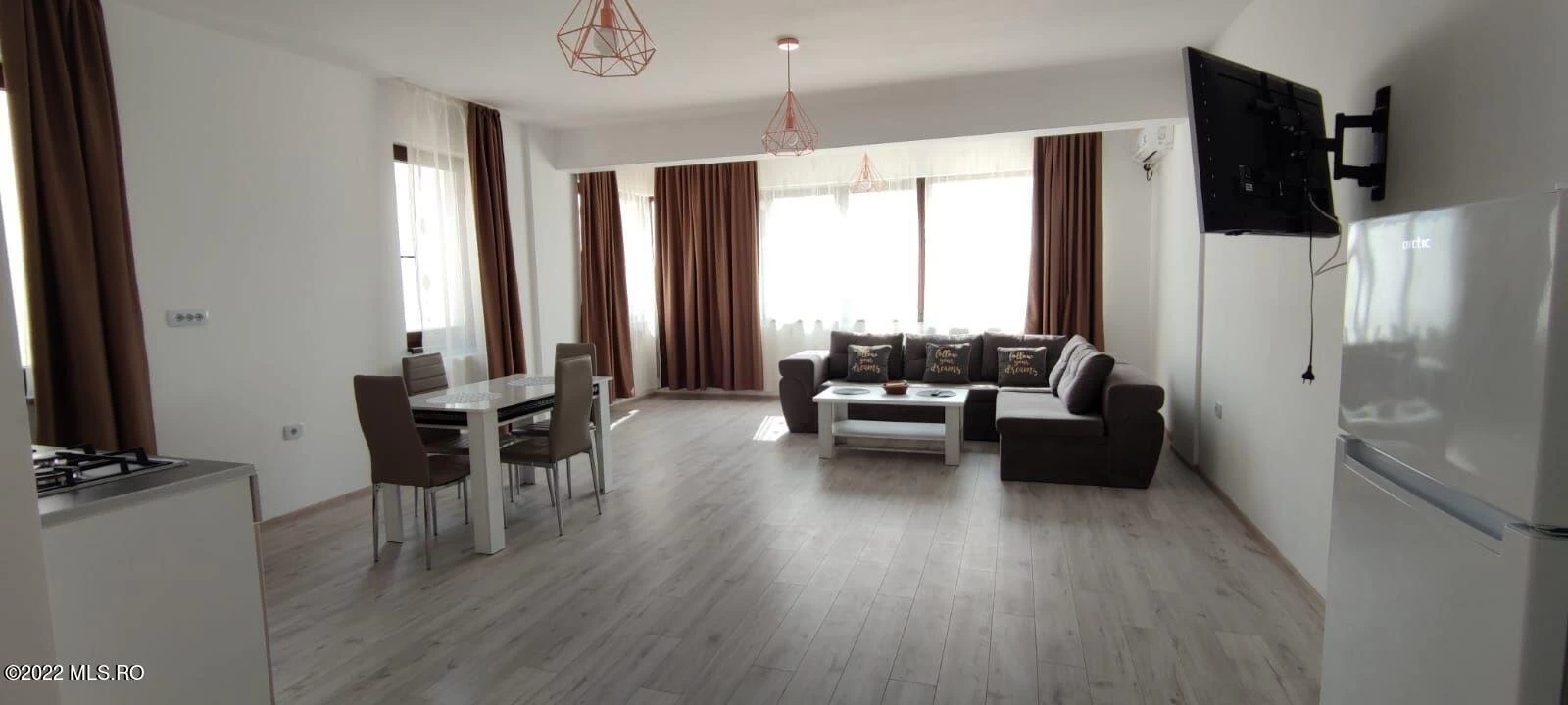 Strada D22, Navodari, Constanta, 0, 2 Dormitoare Dormitoare, 2 BăiBăi,Apartament,Anunturi Verificate,D22,0,F5-43970
