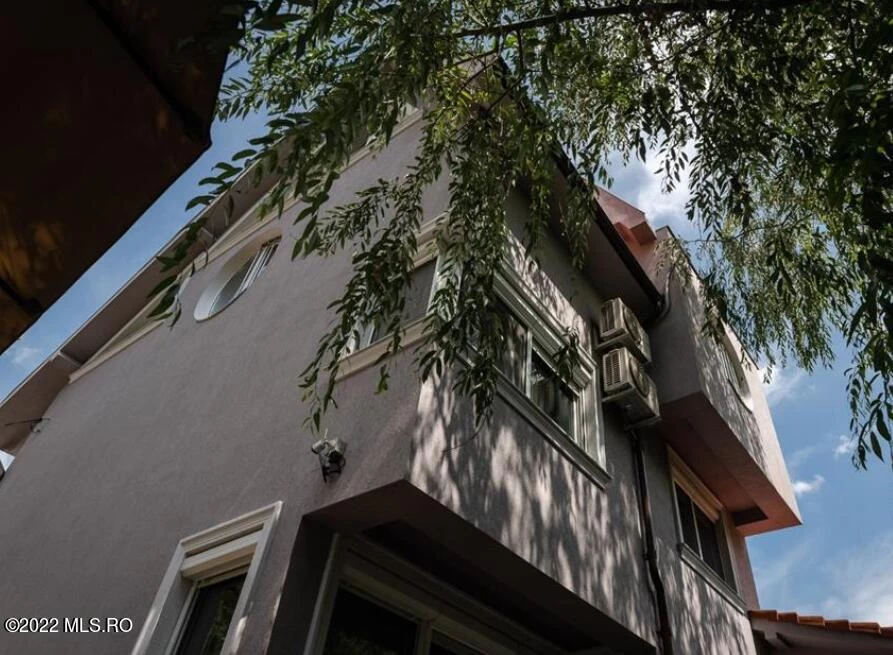 Screenshot 2022-11-08 125622