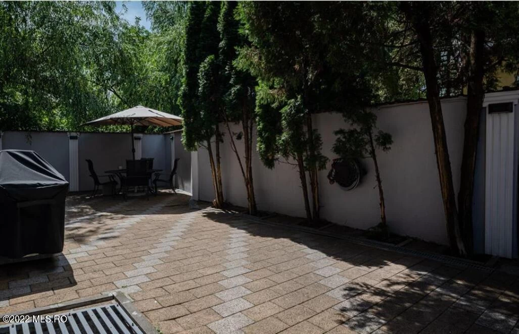 Screenshot 2022-11-08 125742