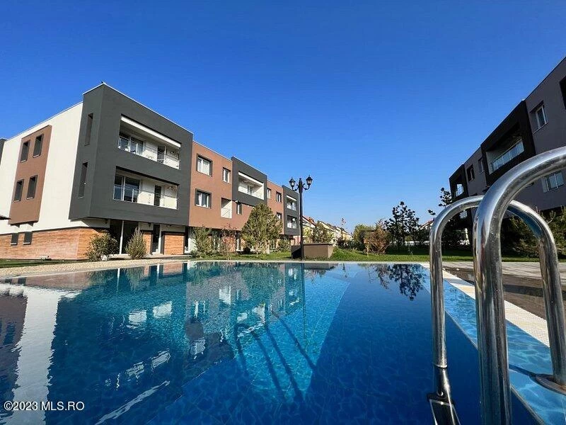 201526142_800x600wb7c9cf8099c1a67ed34e2d