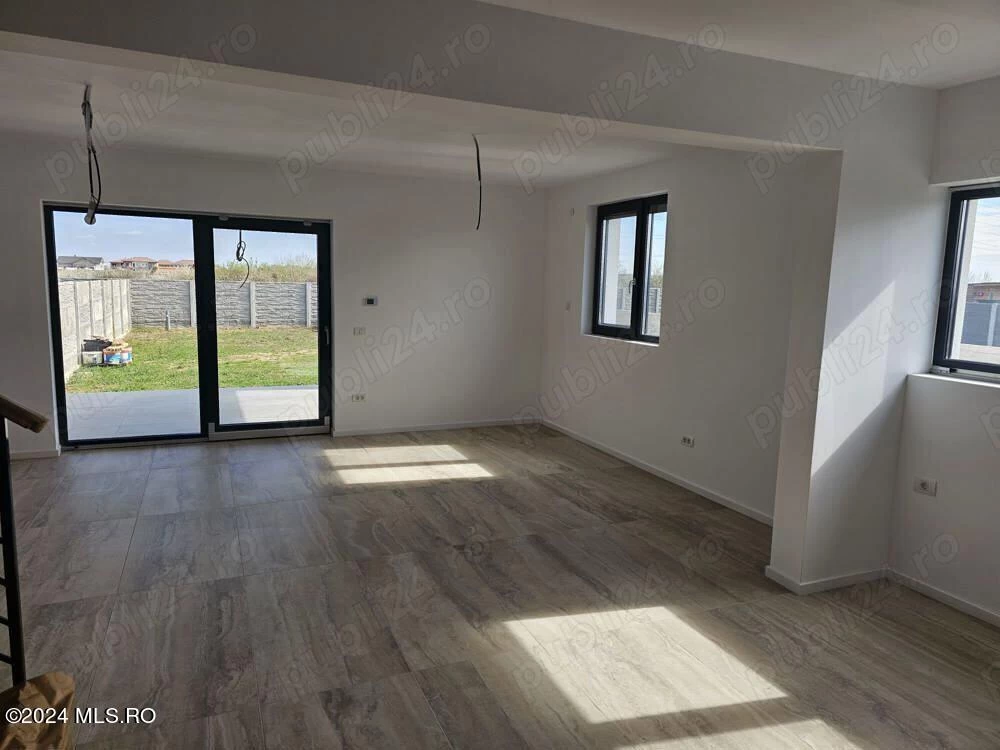 Strada ALBASTRELELOR, Mosnita Noua, Timis, 4 Dormitor Dormitoare, 3 BaieBăi,Casa/Vila,Anunturi Verificate,ALBASTRELELOR,0,F3-38773