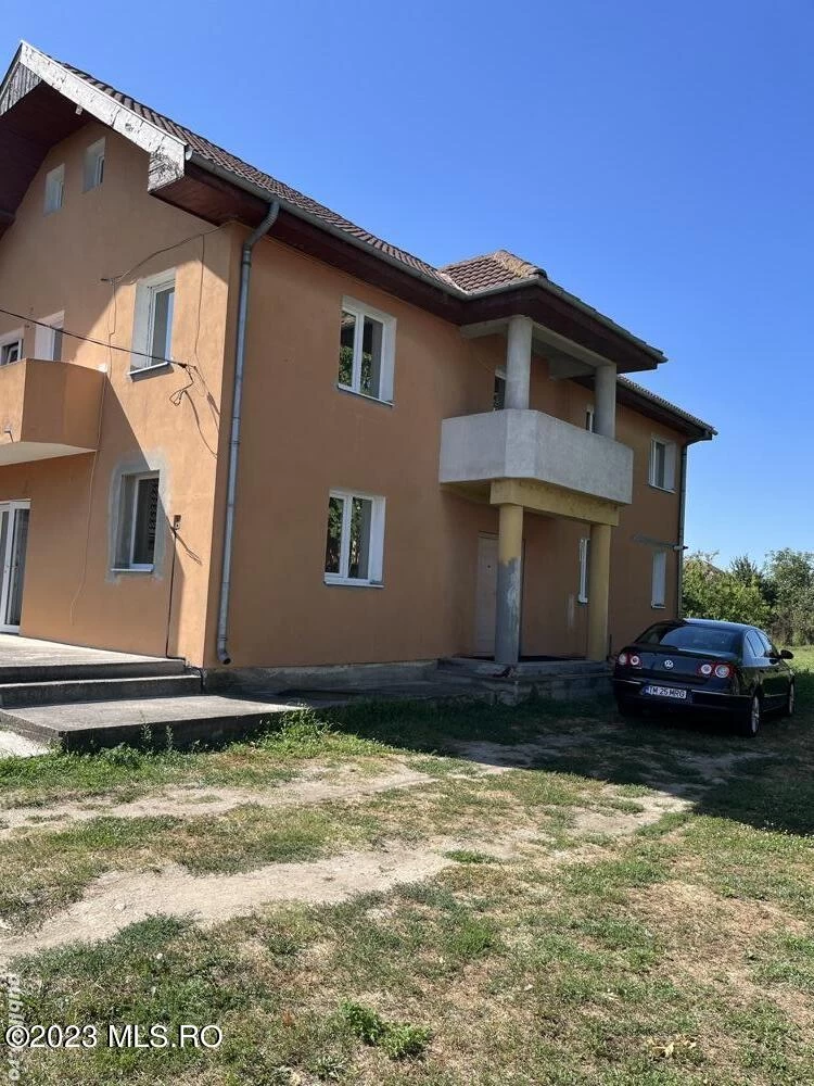 Strada PRINCIPALA, Remetea Mare, Timis, 4 Dormitor Dormitoare, 2 BaieBăi,Casa/Vila,Anunturi Verificate,PRINCIPALA,0,F3-38789