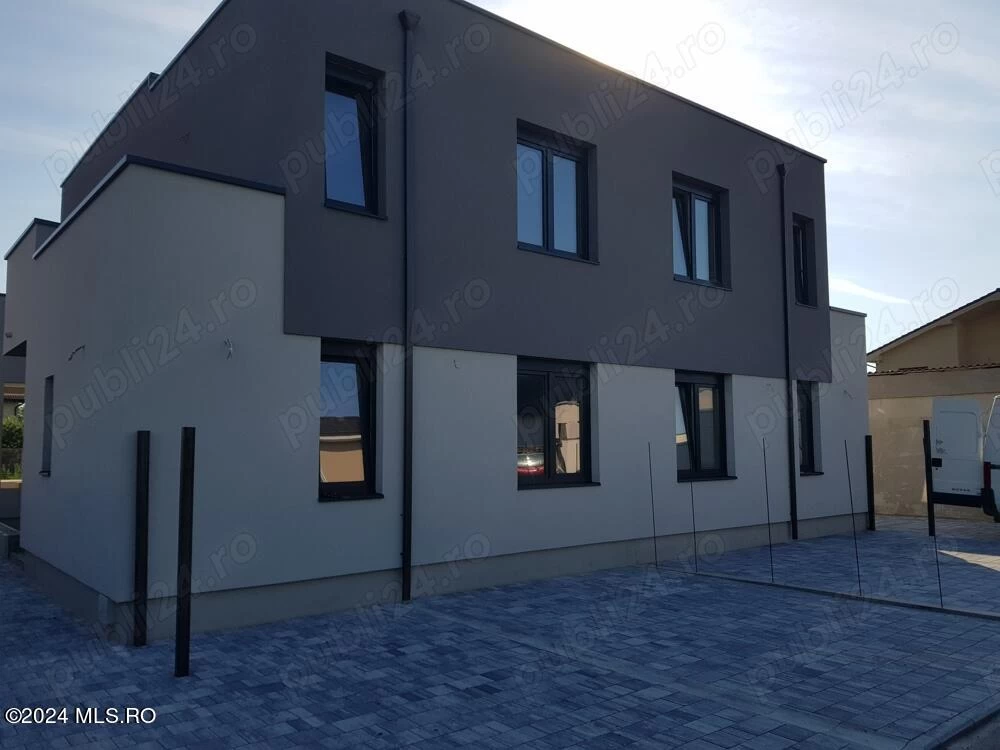 Strada COMARNIC, Mosnita Noua, Timis, 3 Dormitoare Dormitoare, 3 BăiBăi,Casa/Vila,Anunturi Verificate,COMARNIC,0,F3-39133