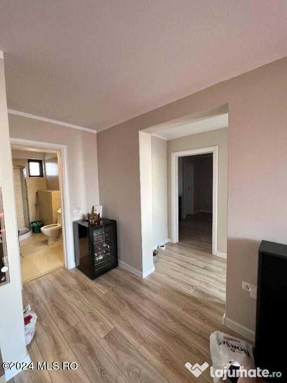 Strada CIRESULUI, Bucuresti, Bucuresti Ilfov, 2 Dormitoare Dormitoare, 2 BăiBăi,Apartament,Anunturi Verificate,CIRESULUI,0,F1-224653