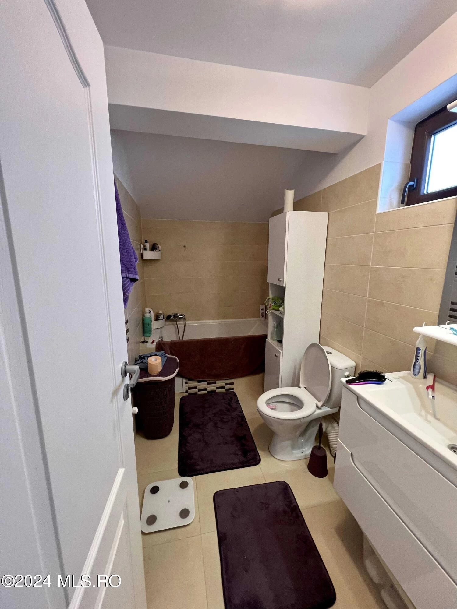 Strada CIRESULUI, Bucuresti, Bucuresti Ilfov, 2 Dormitoare Dormitoare, 2 BăiBăi,Apartament,Anunturi Verificate,CIRESULUI,0,F1-224653