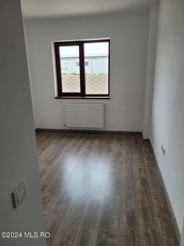 Soseaua ALEXANDRIEI, Bragadiru, Bucuresti Ilfov, 1 Dormitor Dormitoare, 1 BaieBăi,Apartament,Anunturi Verificate,ALEXANDRIEI,0,F1-224734