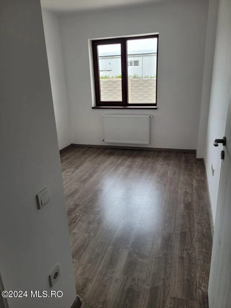 Soseaua ALEXANDRIEI, Bragadiru, Bucuresti Ilfov, 1 Dormitor Dormitoare, 1 BaieBăi,Apartament,Anunturi Verificate,ALEXANDRIEI,0,F1-224734