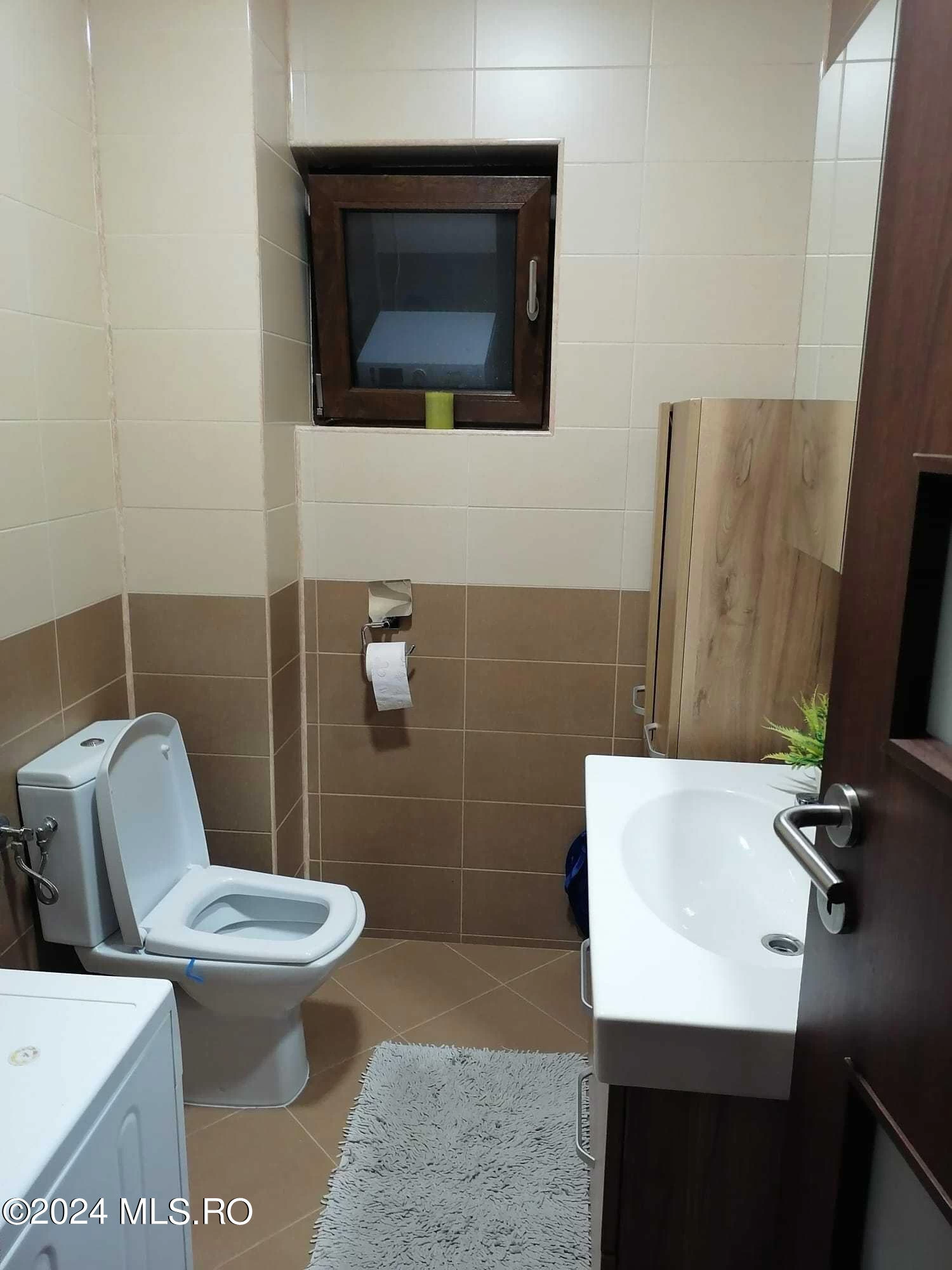 Drumul FERMEI, Popesti Leordeni, Bucuresti Ilfov, 2 Dormitor Dormitoare, 1 BaieBăi,Apartament,Anunturi Verificate,FERMEI,0,F1-226111