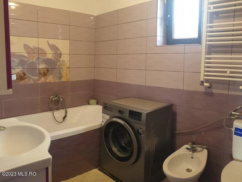 Strada NUFERILOR, Vidra, Bucuresti Ilfov, 0000, 5 Dormitoare Dormitoare, 4 BăiBăi,Casa/Vila,Anunturi Verificate,NUFERILOR,0,F1-209349