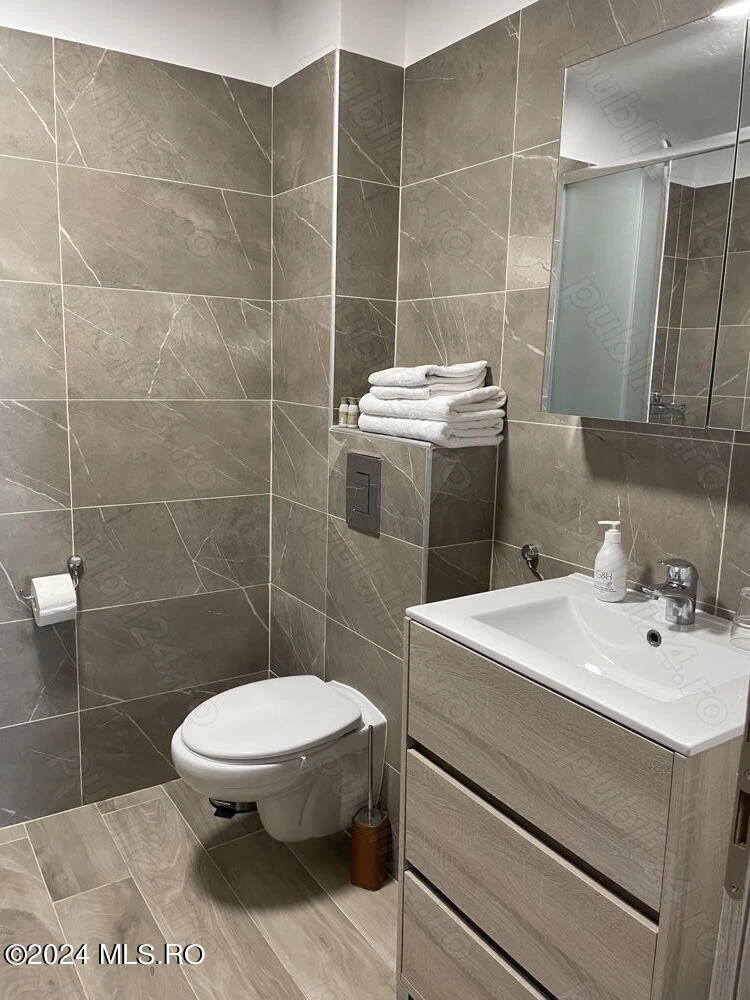 Bulevardul MAMAIA NORD, Navodari, Constanta, 2 Dormitor Dormitoare, 2 BaieBăi,Apartament,Anunturi Verificate,MAMAIA NORD,0,F5-49823