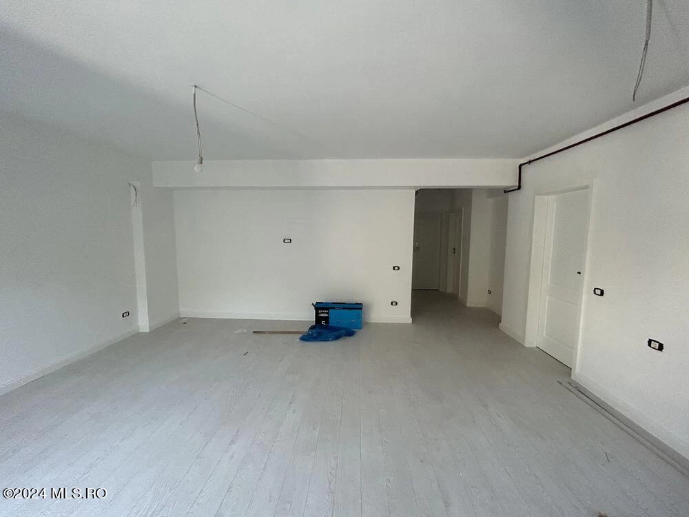 Bulevardul PETRILA, Bucuresti, Bucuresti Ilfov, 2 Dormitor Dormitoare, 2 BaieBăi,Apartament,Anunturi Verificate,PETRILA,0,F1-227004
