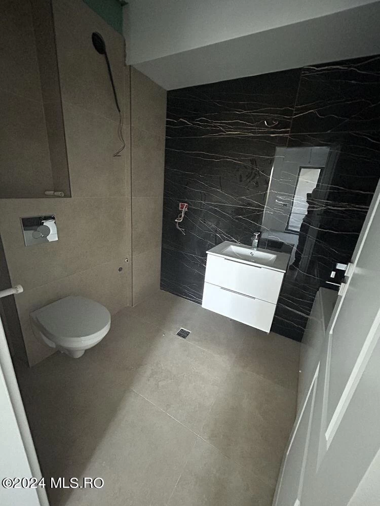 Bulevardul PETRILA, Bucuresti, Bucuresti Ilfov, 2 Dormitor Dormitoare, 2 BaieBăi,Apartament,Anunturi Verificate,PETRILA,0,F1-227004