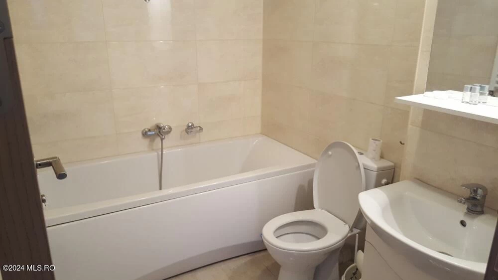 Bulevardul MAMAIA, Constanta, Constanta, 000000, 1 Dormitor Dormitoare, 2 BaieBăi,Apartament,Anunturi Verificate,MAMAIA,0,F5-50032