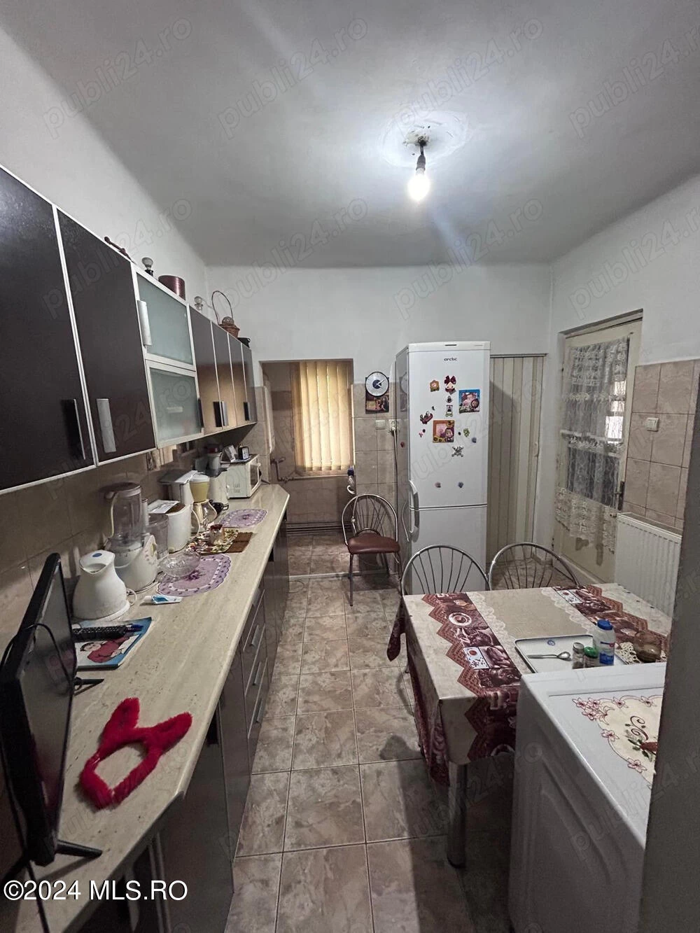 Strada ALUNISULUI, Bucuresti, Bucuresti Ilfov, 2 Dormitor Dormitoare, 1 BaieBăi,Casa/Vila,Anunturi Verificate,ALUNISULUI,0,F1-228478
