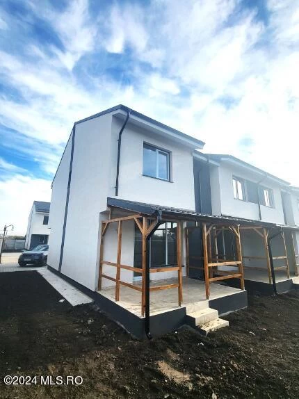 Strada SAFIRULUI, Bragadiru, Bucuresti Ilfov, 3 Dormitoare Dormitoare, 2 BăiBăi,Casa/Vila,Anunturi Verificate,SAFIRULUI,0,F1-229876