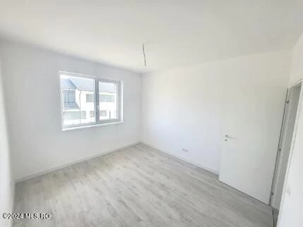 Strada SAFIRULUI, Bragadiru, Bucuresti Ilfov, 3 Dormitoare Dormitoare, 2 BăiBăi,Casa/Vila,Anunturi Verificate,SAFIRULUI,0,F1-229876