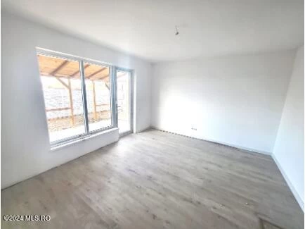 Strada SAFIRULUI, Bragadiru, Bucuresti Ilfov, 3 Dormitoare Dormitoare, 2 BăiBăi,Casa/Vila,Anunturi Verificate,SAFIRULUI,0,F1-229876