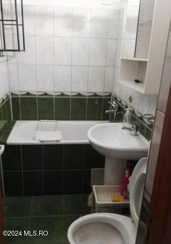 Piata KOGALNICEANU MIHAIL, Bucuresti, Bucuresti Ilfov, 1 Dormitor Dormitoare, 1 BaieBăi,Apartament,Anunturi Verificate,KOGALNICEANU MIHAIL,0,F1-229854