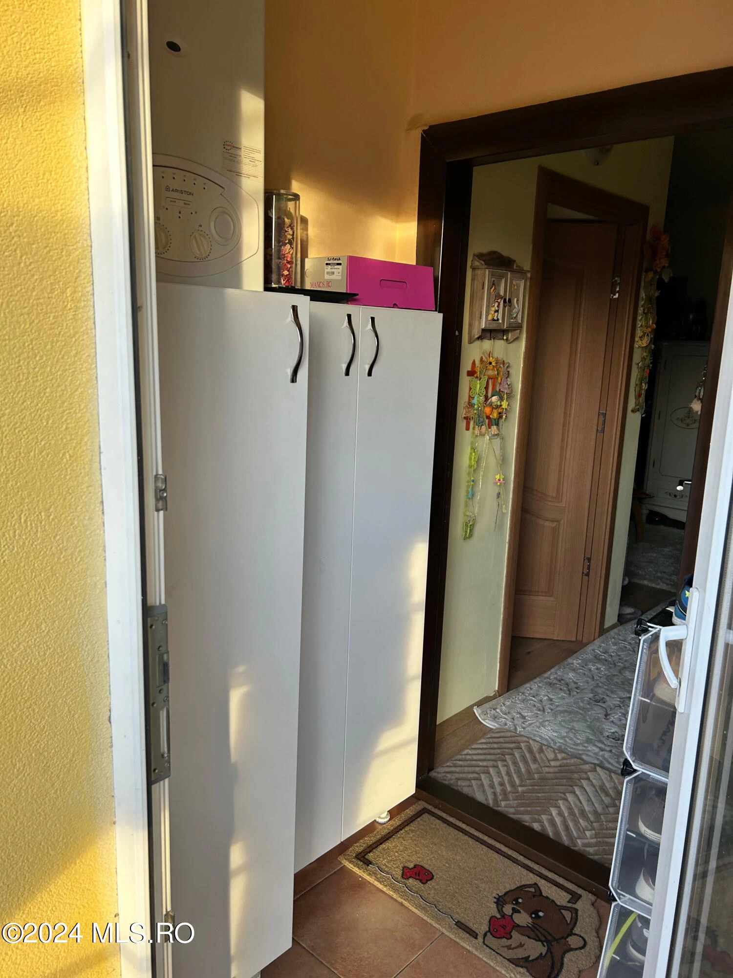 Strada MUNCITORILOR, Giroc, Timis, 1 Dormitor Dormitoare, 1 BaieBăi,Apartament,Anunturi Verificate,MUNCITORILOR,0,F3-39444