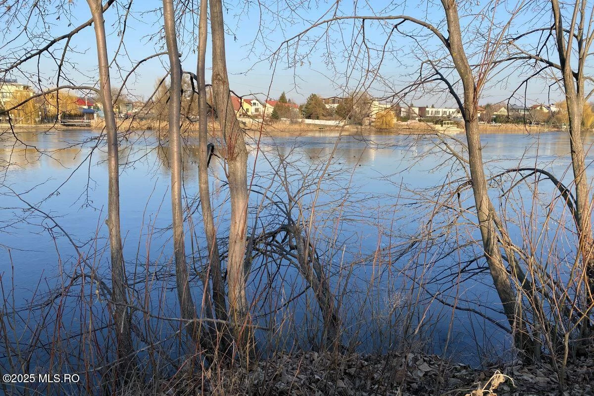 Deschiderea la lac