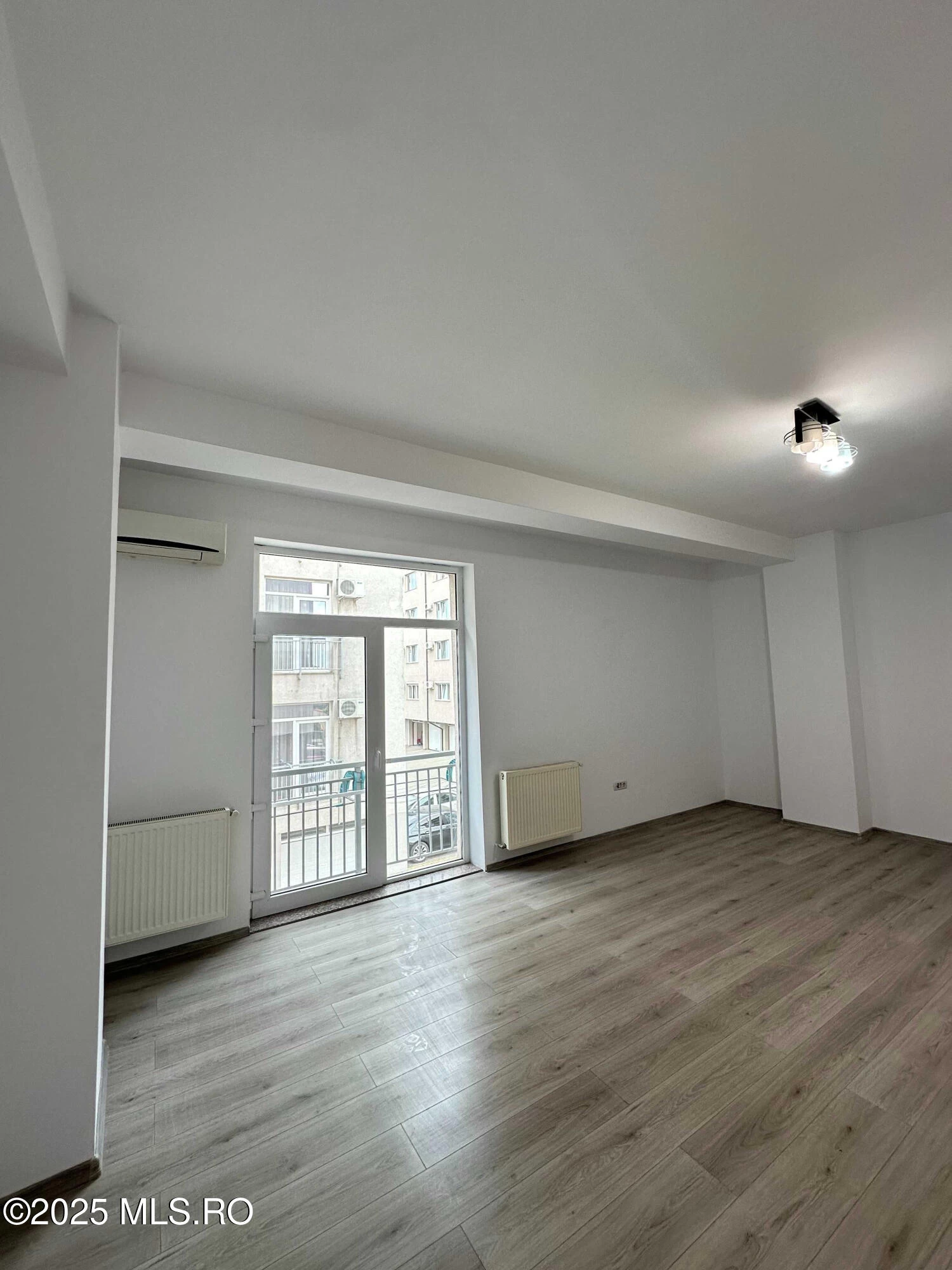 Strada CONSTANTIN BOBESCU, Constanta, Constanta, 1 Dormitor Dormitoare, 1 BaieBăi,Apartament,Anunturi Verificate,CONSTANTIN BOBESCU,0,F5-51394