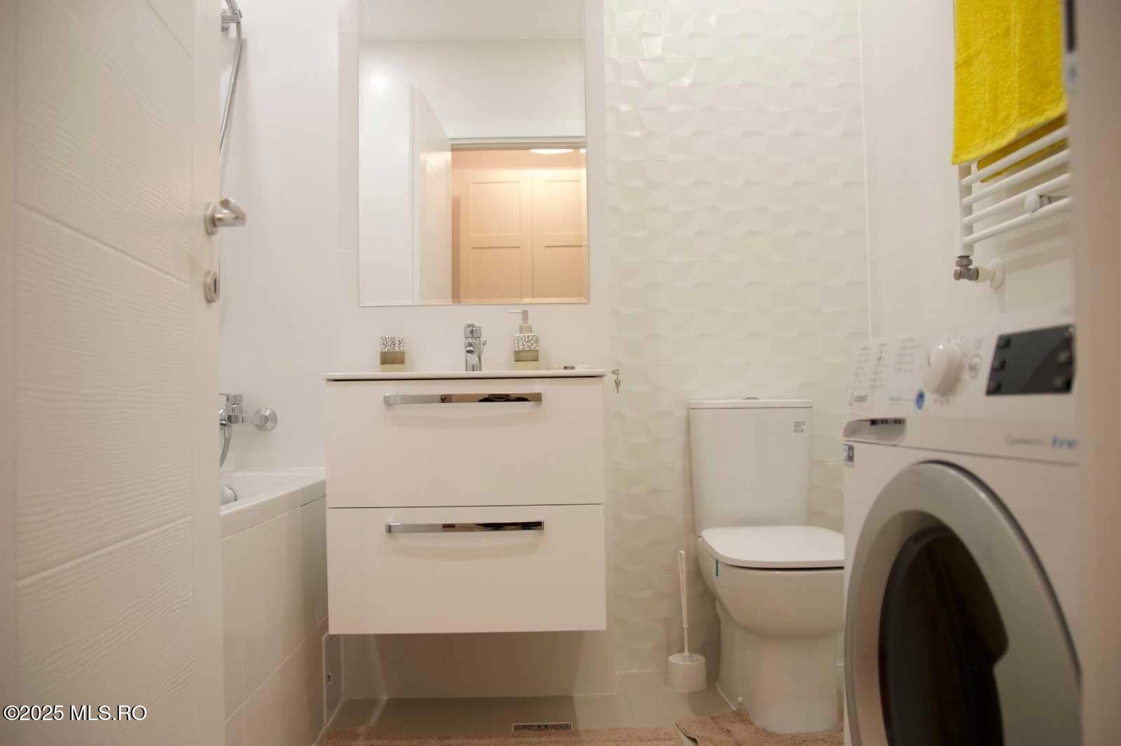 Bulevardul THEODOR PALLADY, Bucuresti, Bucuresti Ilfov, 0 , 1 BaieBăi,Apartament,Anunturi Verificate,THEODOR PALLADY,0,F1-233240