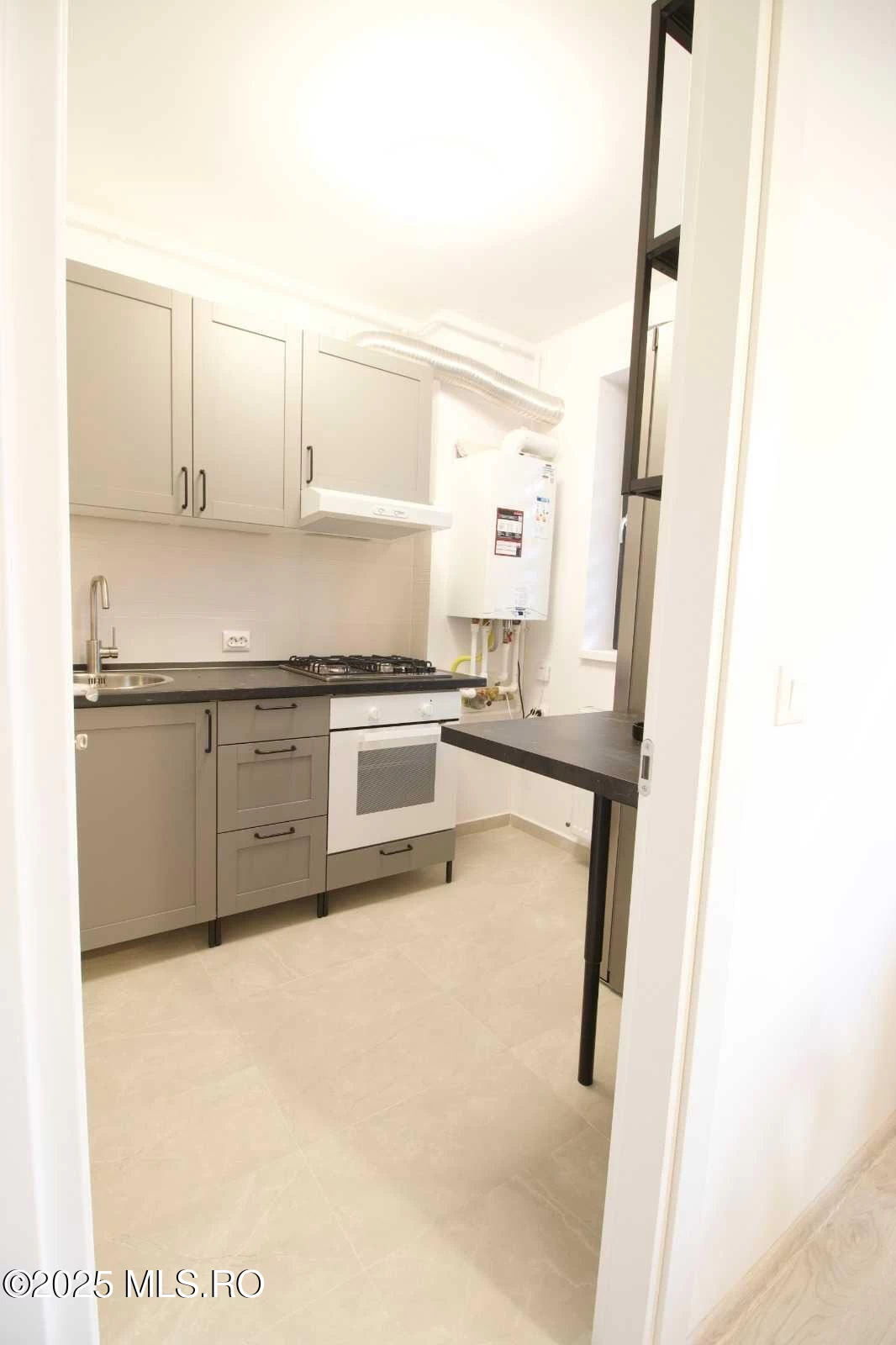 Bulevardul THEODOR PALLADY, Bucuresti, Bucuresti Ilfov, 0 , 1 BaieBăi,Apartament,Anunturi Verificate,THEODOR PALLADY,0,F1-233240