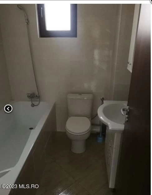 Strada PESCARUSULUI, Otopeni, Bucuresti Ilfov, 0000, 4 Dormitoare Dormitoare, 6 BăiBăi,Casa/Vila,Anunturi Verificate,PESCARUSULUI,0,F1-233354