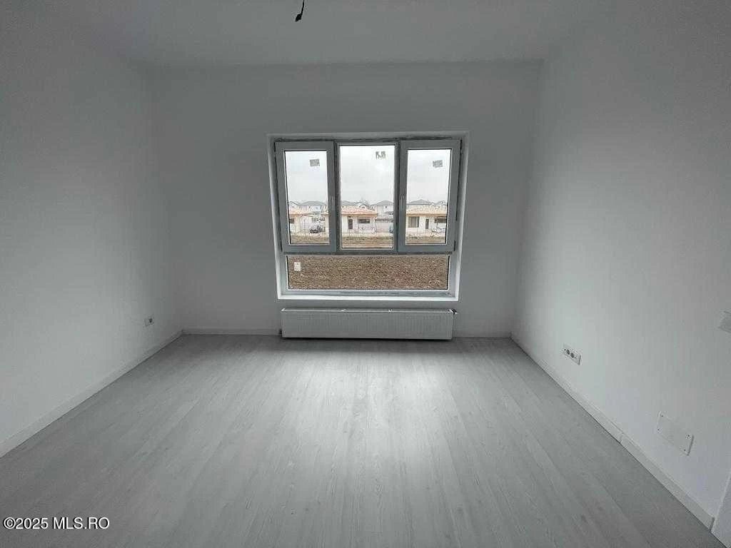 Strada ORIENTULUI, Tunari, Bucuresti Ilfov, 6 Dormitoare Dormitoare, 4 BăiBăi,Casa/Vila,Anunturi Verificate,ORIENTULUI,0,F1-233497