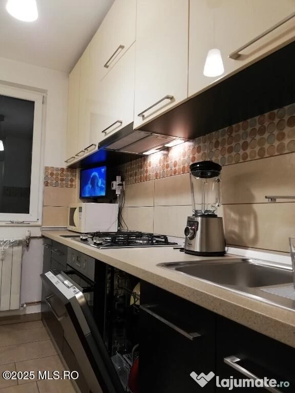 Strada APUSULUI, Bucuresti, Bucuresti Ilfov, 3 Dormitor Dormitoare, 2 BaieBăi,Apartament,Anunturi Verificate,APUSULUI,0,F1-233505