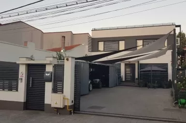 756541880
