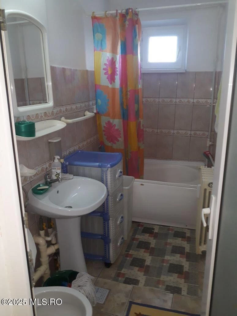 Aleea VIOLETELOR, Constanta, Constanta, 0000, 1 Dormitor Dormitoare, 1 BaieBăi,Apartament,Anunturi Verificate,VIOLETELOR,0,F5-51596