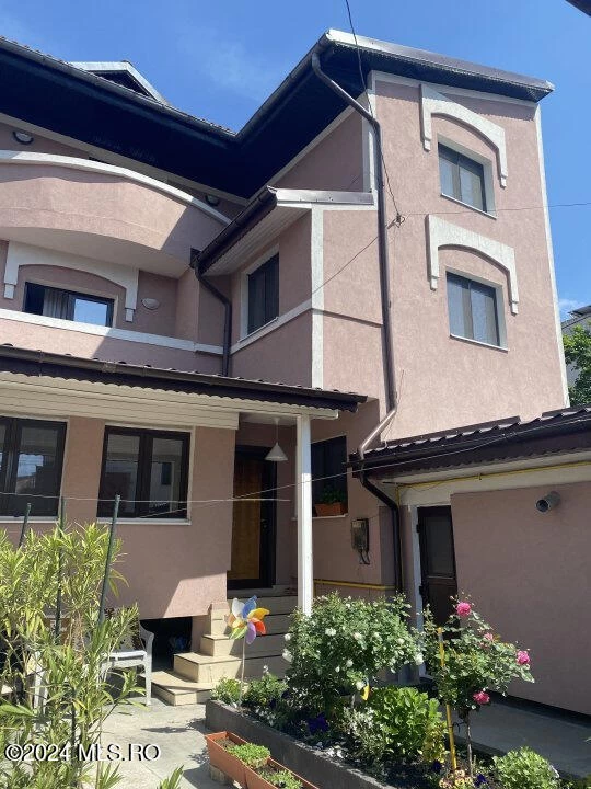 Strada IARBA CAMPULUI, Bucuresti, Bucuresti Ilfov, 4 Dormitoare Dormitoare, 2 BăiBăi,Casa/Vila,Anunturi Verificate,IARBA CAMPULUI,0,F1-223924