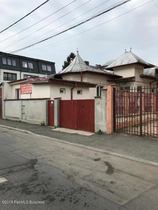 Strada ELOCINTEI, Bucuresti, Bucuresti Ilfov, 8 Dormitor Dormitoare, 3 BaieBăi,Casa/Vila,Anunturi Verificate,ELOCINTEI,0,F1-234710