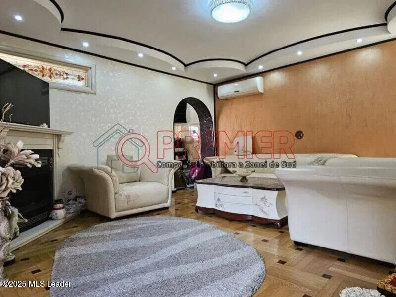 Strada PLAIUL FOII, Bucuresti, Bucuresti Ilfov, 4 Dormitoare Dormitoare, 3 BăiBăi,Casa/Vila,Anunturi Verificate,PLAIUL FOII,0,F1-234789