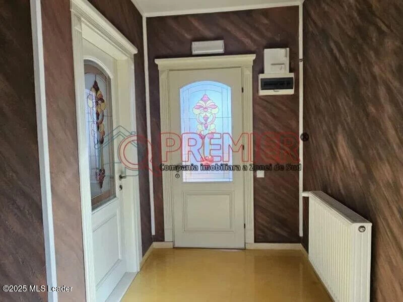 Strada PLAIUL FOII, Bucuresti, Bucuresti Ilfov, 4 Dormitoare Dormitoare, 3 BăiBăi,Casa/Vila,Anunturi Verificate,PLAIUL FOII,0,F1-234789