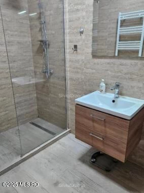 Prelungirea D14, Navodari, Constanta, 1 Dormitor Dormitoare, 1 BaieBăi,Apartament,Anunturi Verificate,D14,0,F5-51983