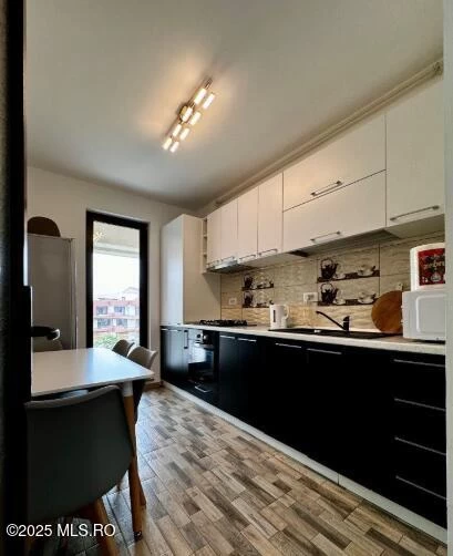 Prelungirea D17, Navodari, Constanta, 1 Dormitor Dormitoare, 1 BaieBăi,Apartament,Anunturi Verificate,D17,0,F5-52010