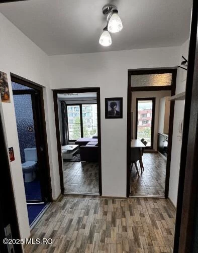 Prelungirea D17, Navodari, Constanta, 1 Dormitor Dormitoare, 1 BaieBăi,Apartament,Anunturi Verificate,D17,0,F5-52010
