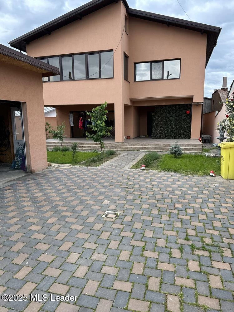 Strada DUZILOR, Chitila, Bucuresti Ilfov, 4 Dormitor Dormitoare, 3 BaieBăi,Casa/Vila,Anunturi Verificate,DUZILOR,0,F1-236560