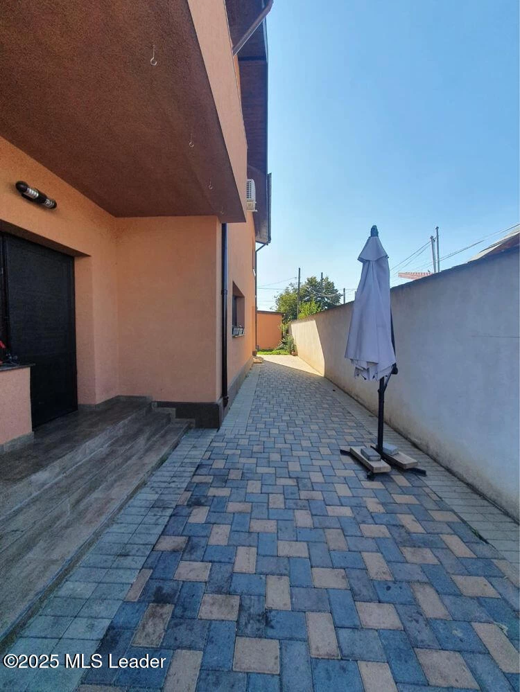 Strada DUZILOR, Chitila, Bucuresti Ilfov, 4 Dormitor Dormitoare, 3 BaieBăi,Casa/Vila,Anunturi Verificate,DUZILOR,0,F1-236560