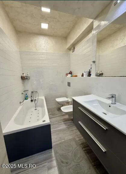 Strada LOTUS, Navodari, Constanta, 2 Dormitor Dormitoare, 2 BaieBăi,Apartament,Anunturi Verificate,LOTUS,0,F5-52723