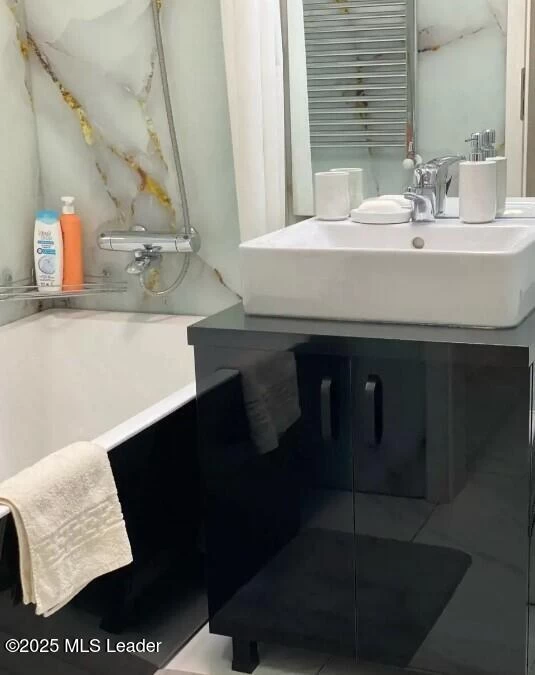 Strada TINERETULUI, Chiajna, Bucuresti Ilfov, 0 , 1 BaieBăi,Apartament,Anunturi Verificate,TINERETULUI,0,F1-239205