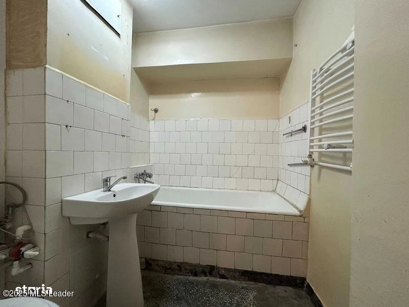 Bulevardul BANU MANTA, Bucuresti, Bucuresti Ilfov, 2 Dormitor Dormitoare, 1 BaieBăi,Apartament,Anunturi Verificate,BANU MANTA,0,F1-239928