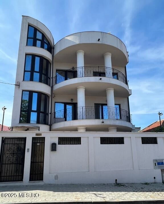 Strada PETRU VULCAN, Constanta, Constanta, 8 Dormitor Dormitoare, 5 BaieBăi,Casa/Vila,Anunturi Verificate,PETRU VULCAN,0,F5-53350