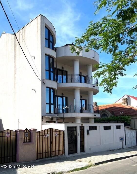 Strada PETRU VULCAN, Constanta, Constanta, 8 Dormitor Dormitoare, 5 BaieBăi,Casa/Vila,Anunturi Verificate,PETRU VULCAN,0,F5-53350