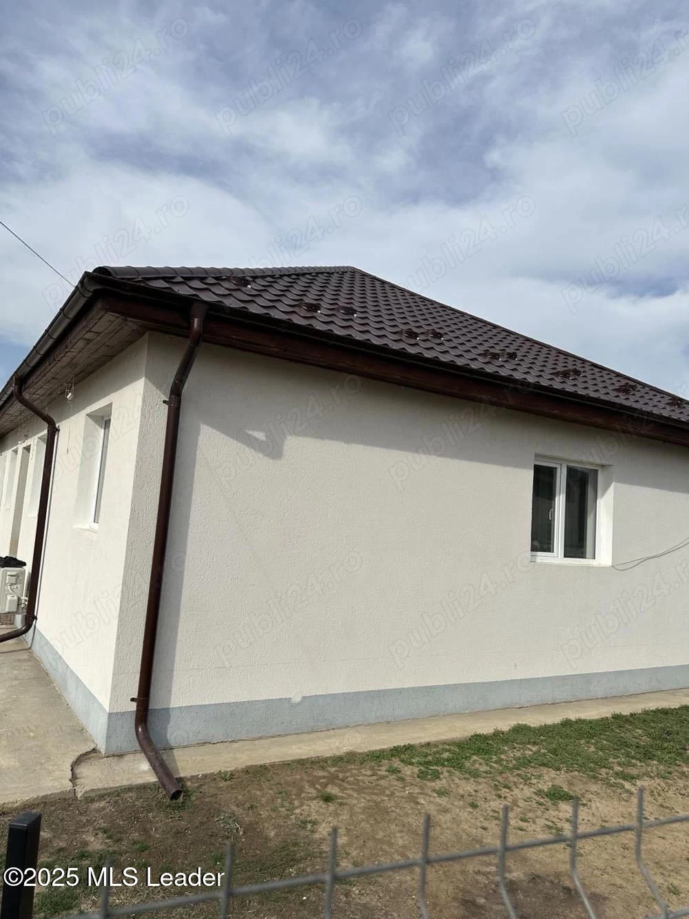 Strada SCOLII, Ciorogarla, Bucuresti Ilfov, 2 Dormitor Dormitoare, 2 BaieBăi,Casa/Vila,Anunturi Verificate,SCOLII,0,F1-237228